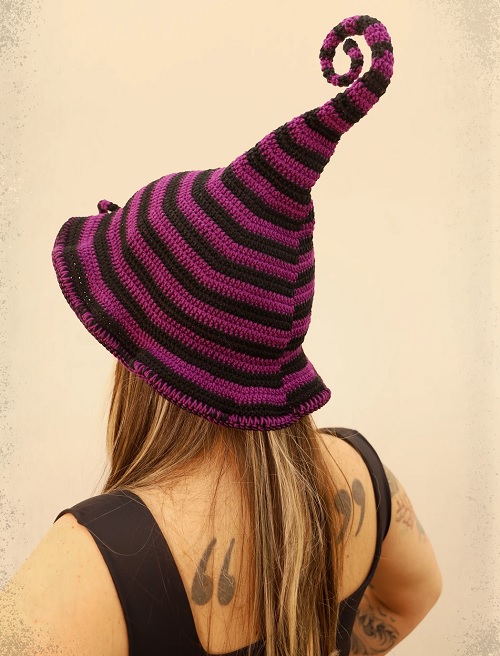 Stripes of Darkness Hat