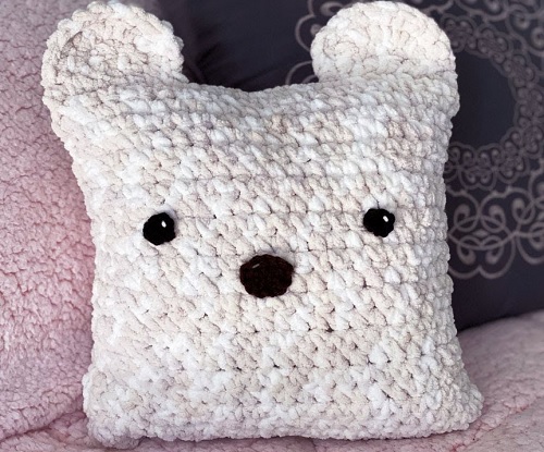 Crochet a Bear Pillow