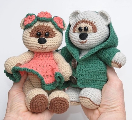Brownie bear and his friends- free amigurumi pattern