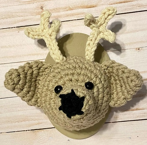 taxidermy-deer-head-free-pattern