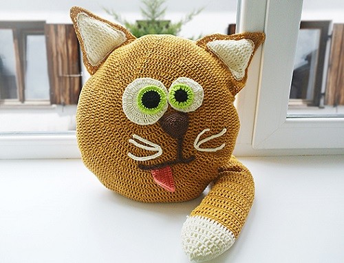 Free Crochet Cat Pillow Pattern