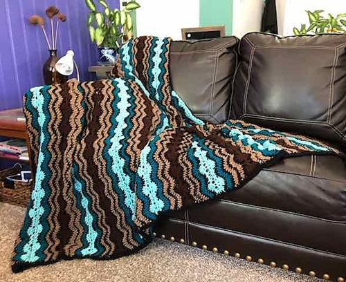 Blue River Canyon Twin bedspread
