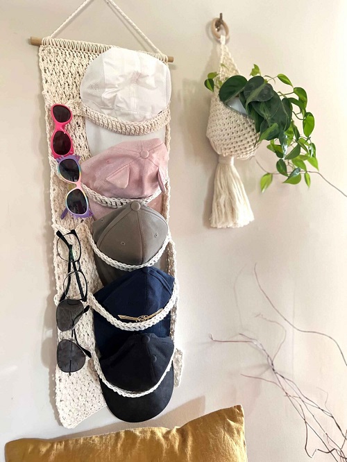 DIY Crochet Wall Hanging Organizer Ideas 4
