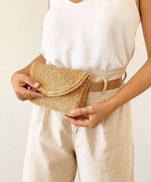 Cute and Easy Crochet Crossbody Bum Bag