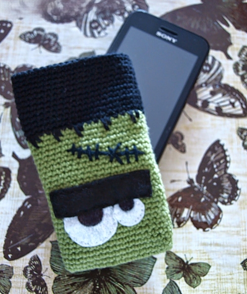 Frankenstein Phone Cover Free Crochet Pattern