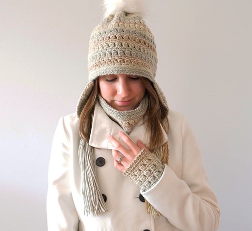 Easy and Cute Wrist Warmer Crochet Patterns 2