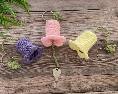 Beginner-Friendly Bell Flower Keychain