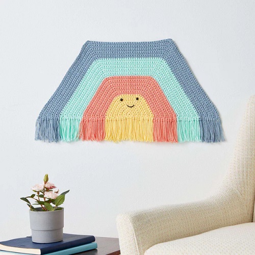 Easy and Cute Rainbow Wall Hanging Crochet Patterns 3
