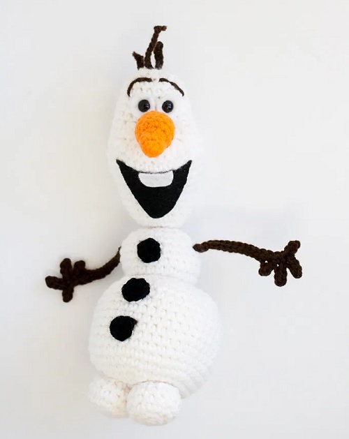 Frozen's Olaf Amigurumi Doll