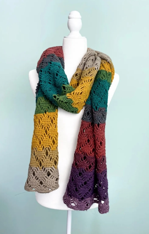 Wrap Me in Diamonds Crochet Scarf Pattern