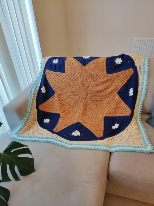 Crochet Poinsettia throw blanket