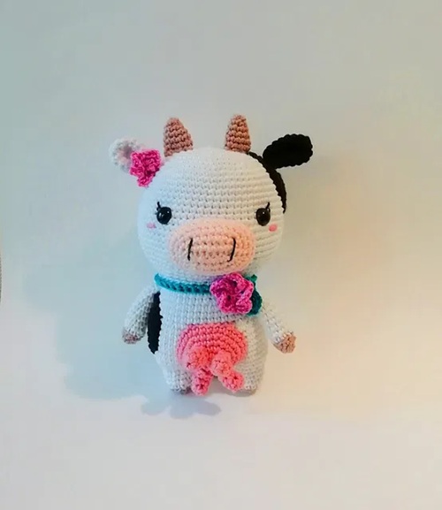 Kawaii Cow