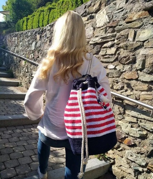 DIY Duffle Bag Crochet Patterns Ideas 3