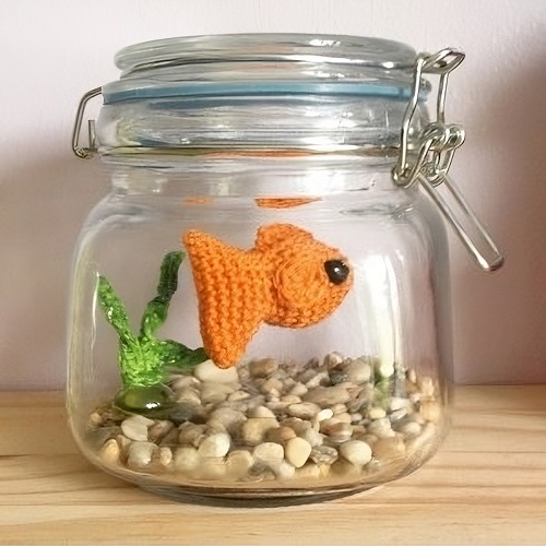 Minimalistic Aquarium Free Crochet Pattern