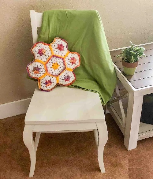 Granny Hexagon Pillow