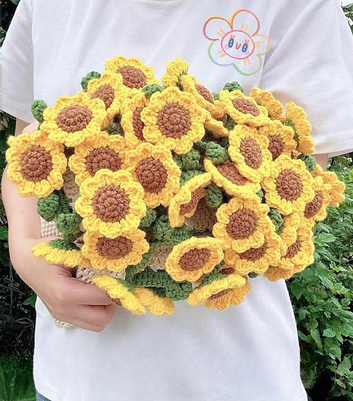 Crochet Sunflower Blanket Bouquet