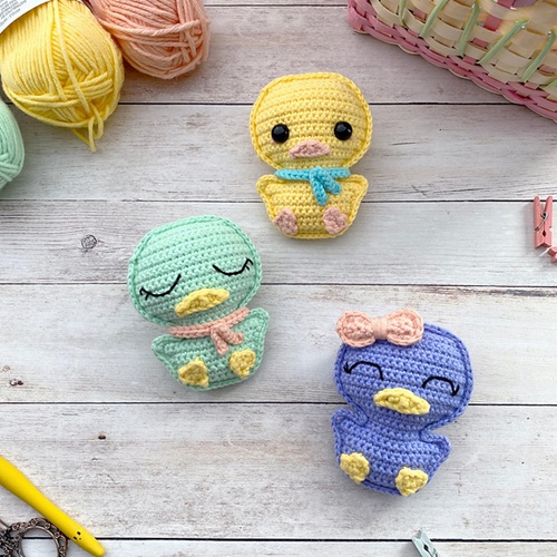 Pocket Duck Free Crochet Pattern