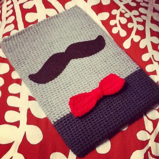 DIY‚ Crochet Laptop Cases and Sleeves 6