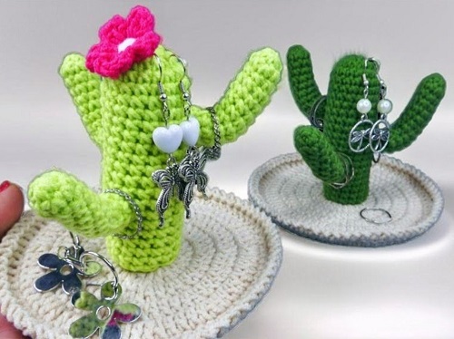 Free Jewelry Holder Crochet Patterns 3