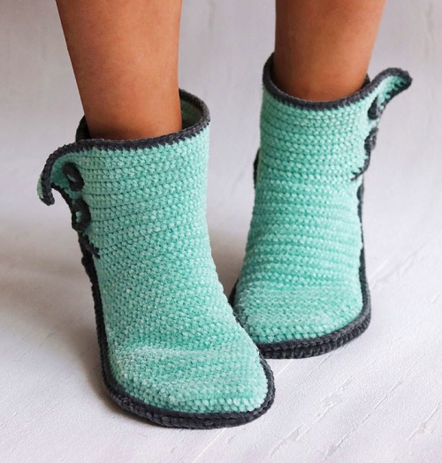 Free Crochet Winter Mint Boots