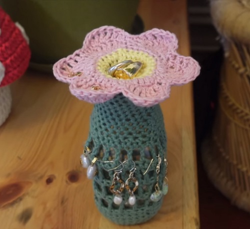 Jewelry Holder Crochet Patterns 1