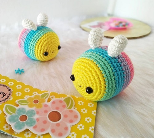 rainbow bees crochet pattern