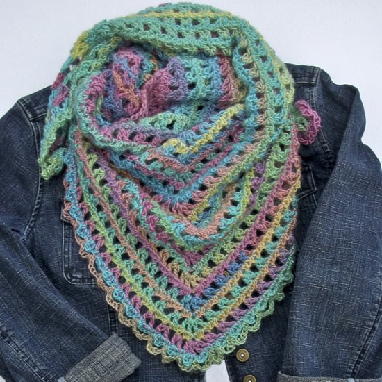 Crochet Triangle Scarf Pattern you can gift