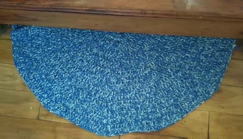 Christmas Half Moon Rug
