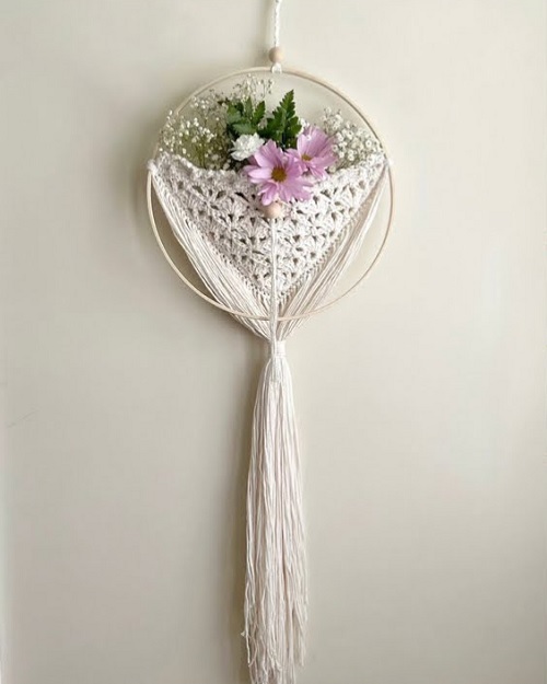 Crochet Flower Basket Wall Hanging Free Patterns 2