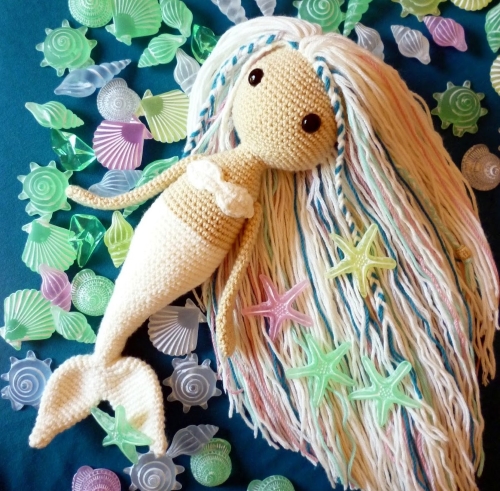 Blanca The Mermaid Amigurumi Free Pattern