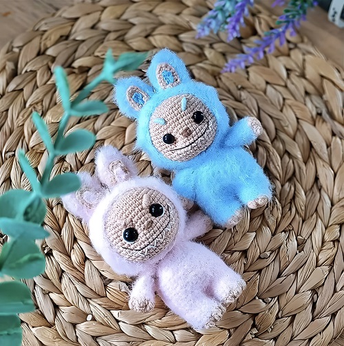 labubu doll keychain