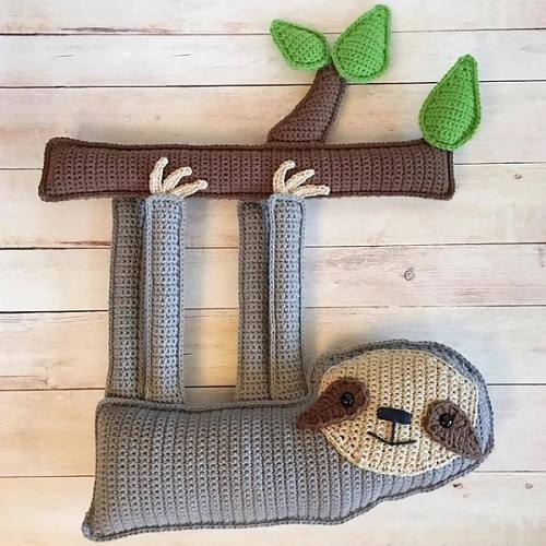 Unique Sloth Free Crochet Patterns 4