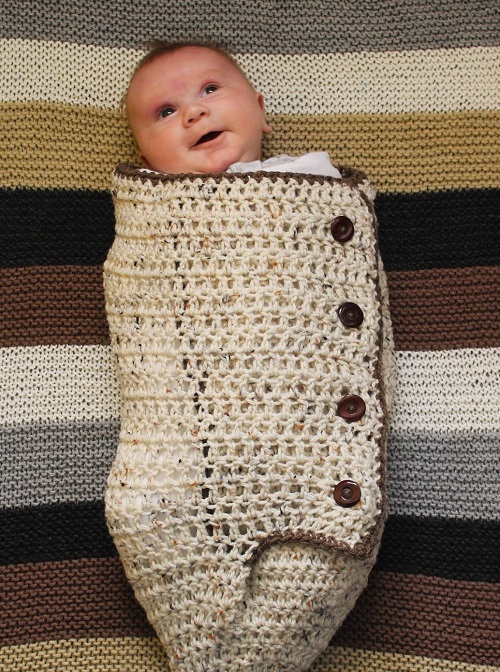 Easy and Cute Crochet Baby Cocoon Pattern 4