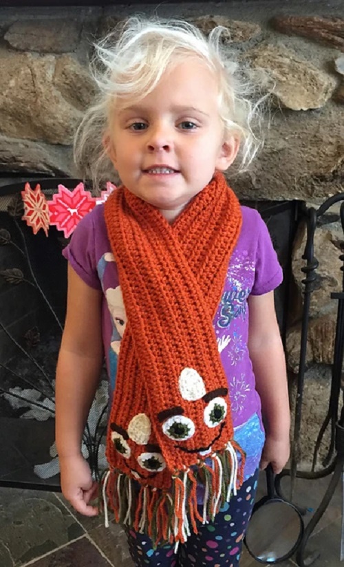 Crochet Baby George Sanderson Scarf